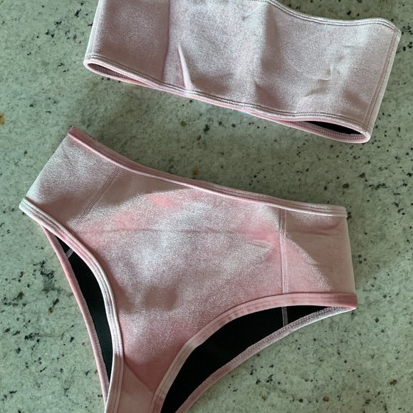 HOAKA Bikini Pink Felt Bandeau & High Rise Bottom - Picture 3 of 6